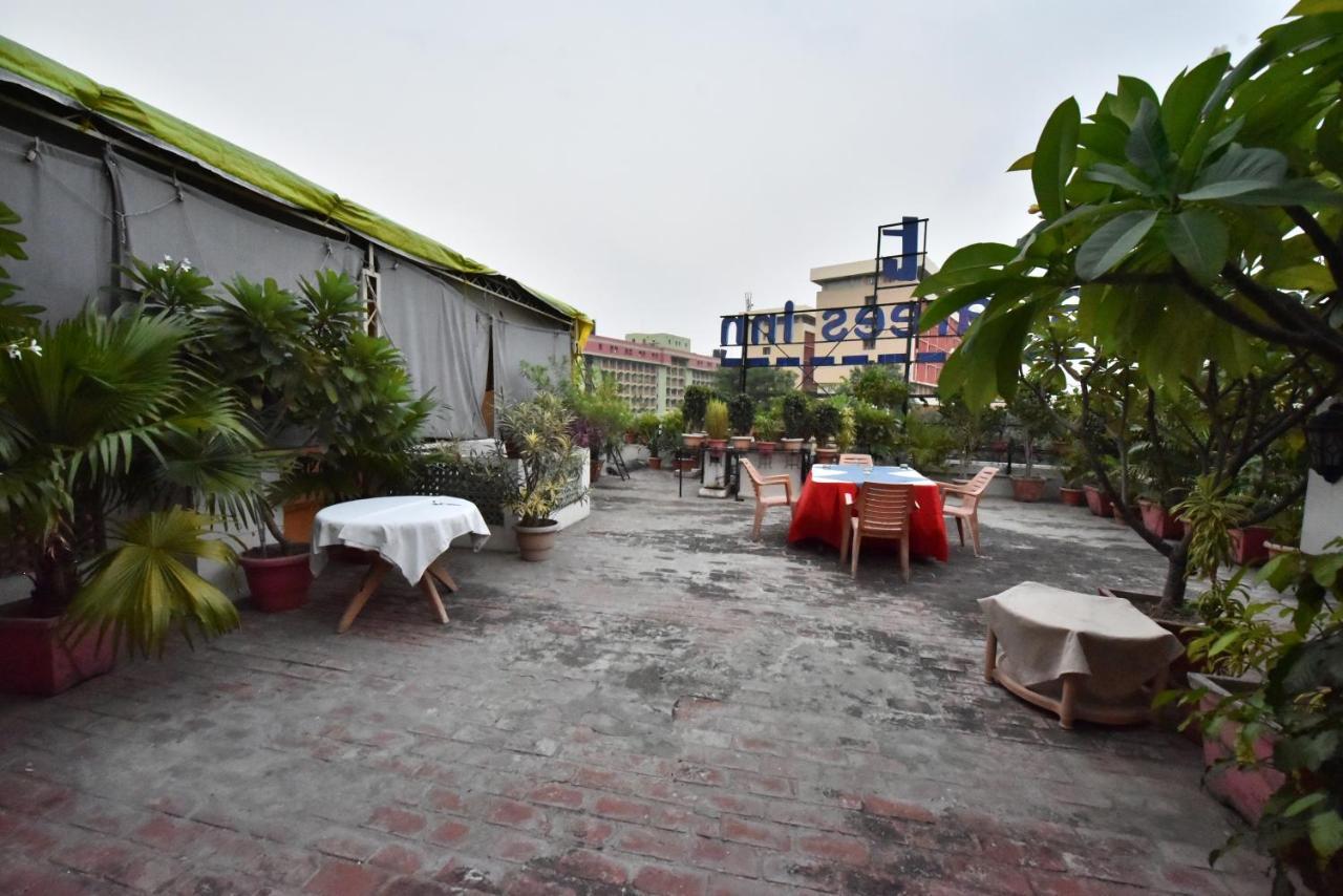 Tekareesinn Lucknow Luaran gambar